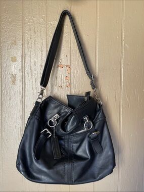Wilson’s Leather Women's Shoulder Bag